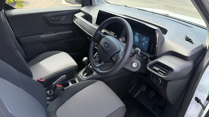 Ford Transit Courier Diesel 1.5 EcoBlue Trend Van - Image 6